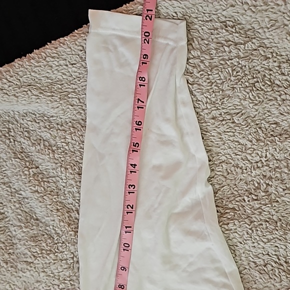 Pet Sematary Baseball Tee - Picture 8 of 9